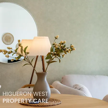Lomas Collection - Brisas Del Higueron Apartment *